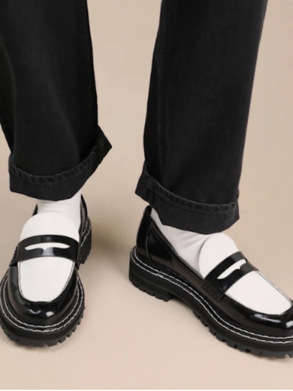 D'Amelio Prescia Patent Loafers black bright white - 6